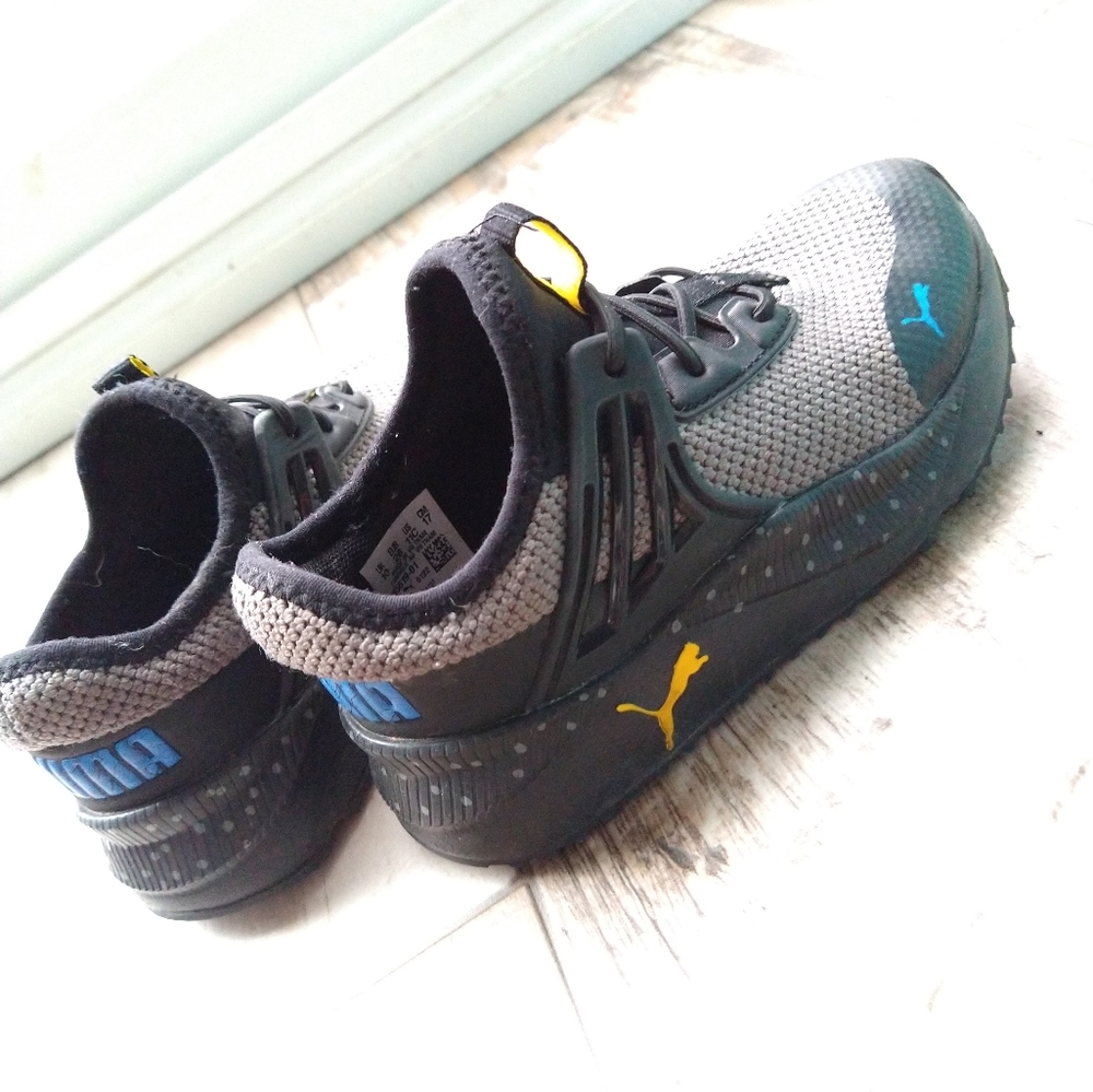 Kids Sz 11c Slip-ons